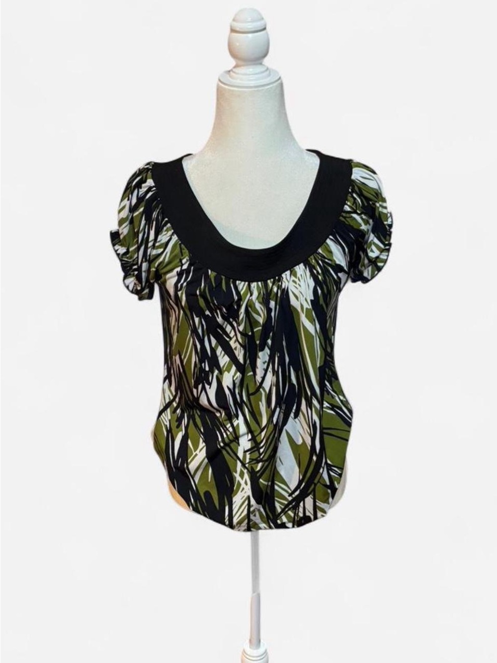 Worthington Olive Black Cream Scoop Neck Abstract Print Top